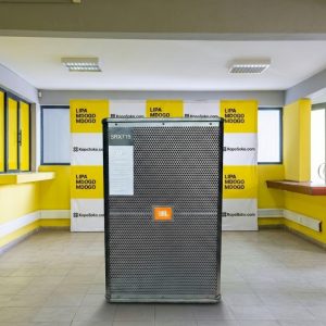 JBL SRX715 15" High-Power Two-Way Passive Loudspeaker