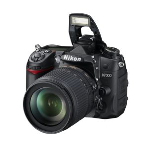 Nikon D7000 DSLR Camera 16MP Full HD with 18-105mm Lens