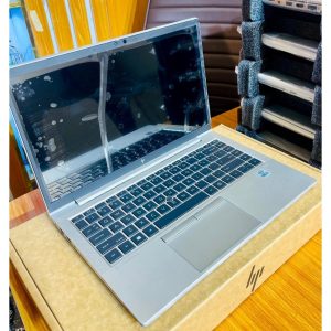 HP EliteBook 840 G6 14" FHD Laptop (Intel Core i5 8th Gen, 8GB RAM, 256GB SSD, Windows 10 Pro) – Includes Laptop Bag, Wireless Mouse & Warranty